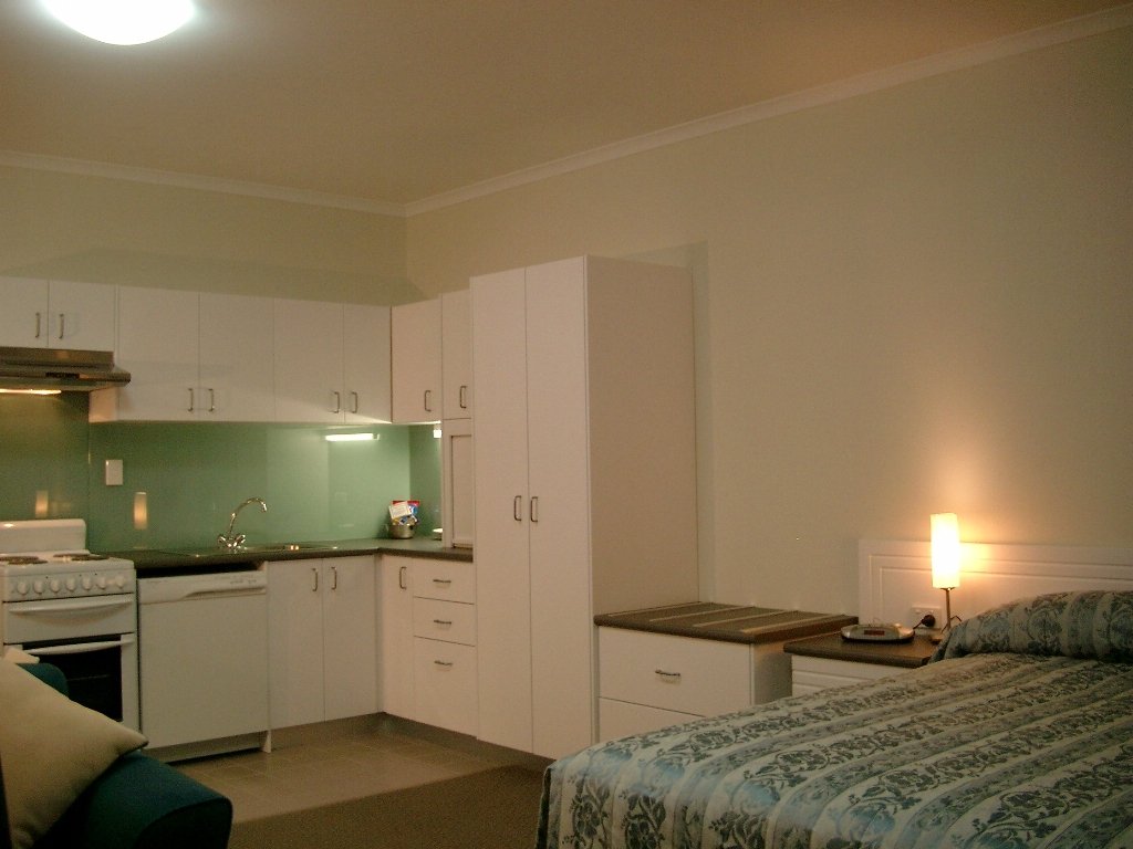 McLaren Vale Motel & Apartments - South Australia Travel